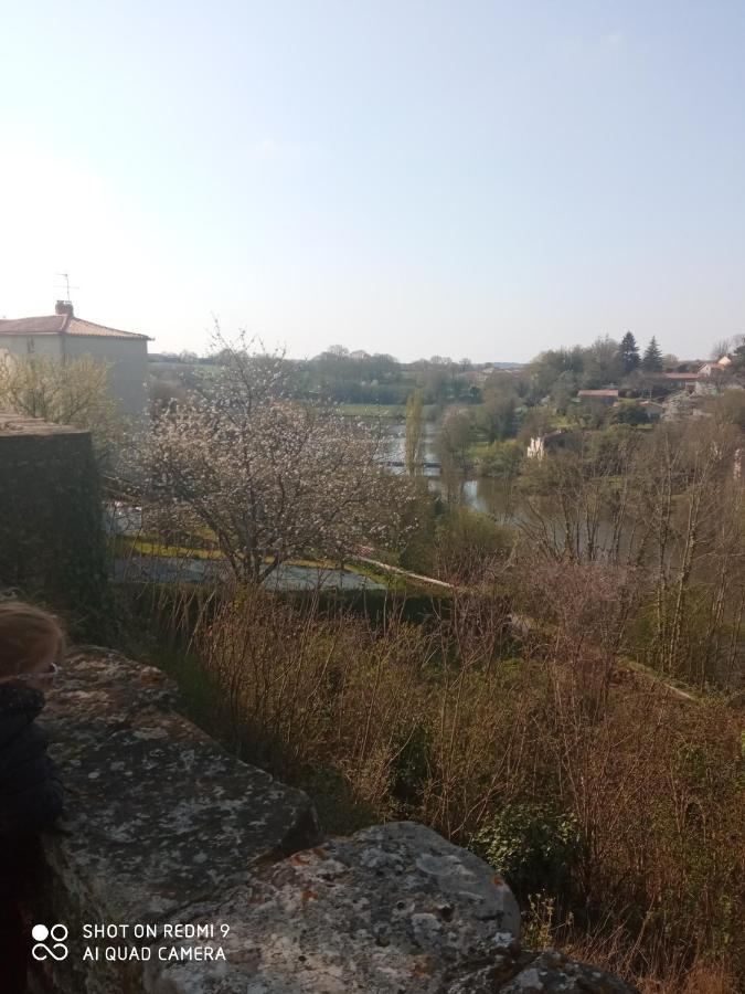 Villa Basse De Ramparts Vouvant Exterior foto